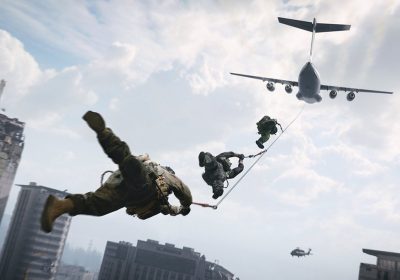 《现代战争 4》运输机编队空投突袭，士兵从天而降