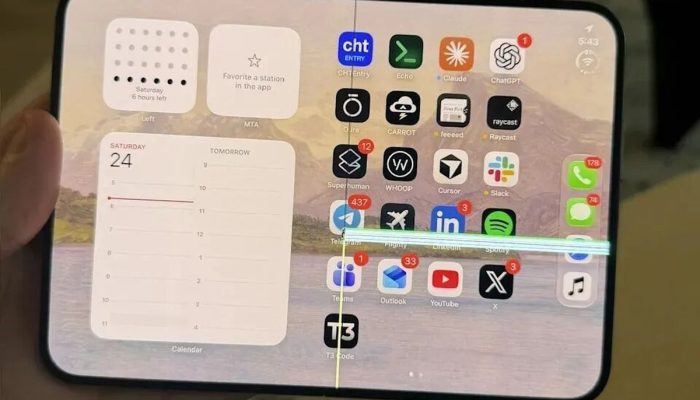 用户实拍 iPhone Duo 内屏开裂