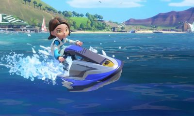 水上摩托游戏画面，Joy-Con 2 当方向盘在海浪间竞速
