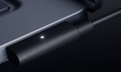 Surface Laptop Ultra Magnetic Connect 磁吸充电特写