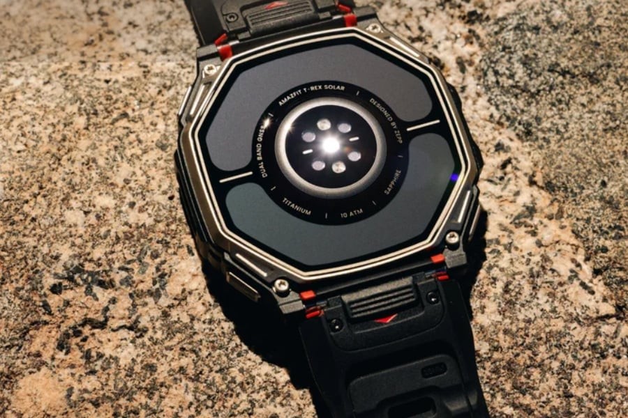 Amazfit T-Rex Dual Solar 发布:正反两面都能晒太阳,续航直接拉到 25 天