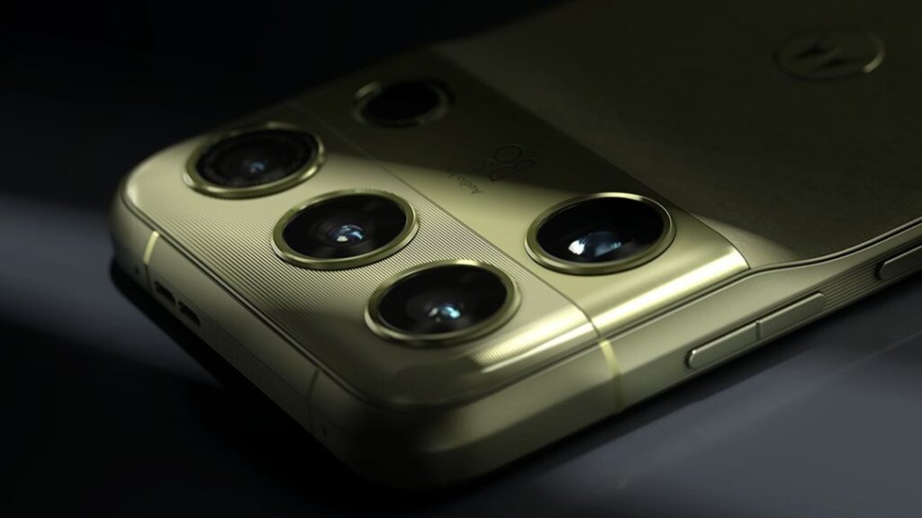 Motorola Signature 27 摄像头模组侧面视角