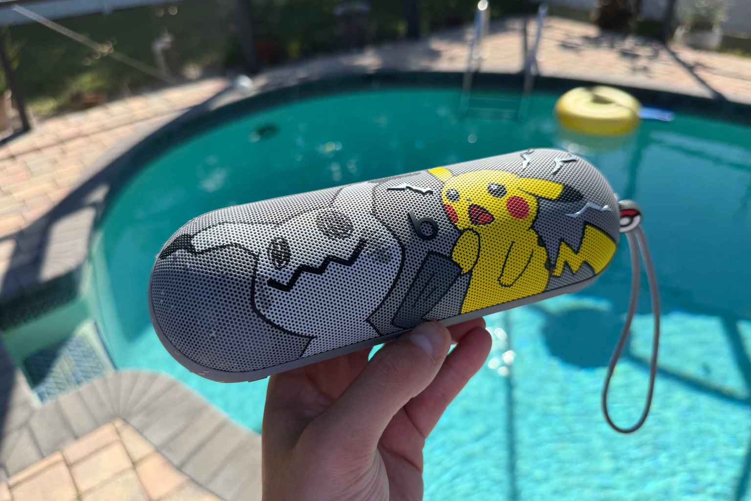 Pokémon x Beats Pill 联名音箱实拍图3