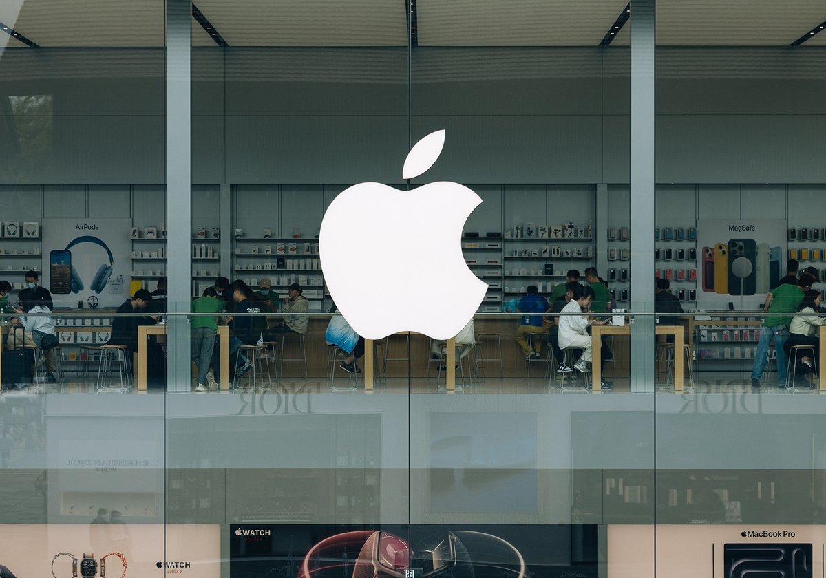 Apple Store 零售店内景