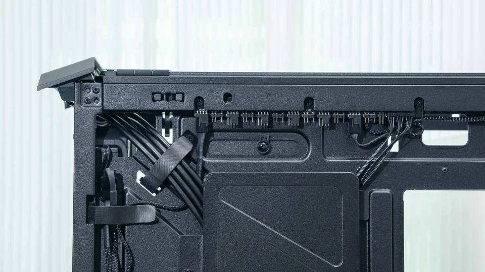 V8 Ace 3DHP 包装